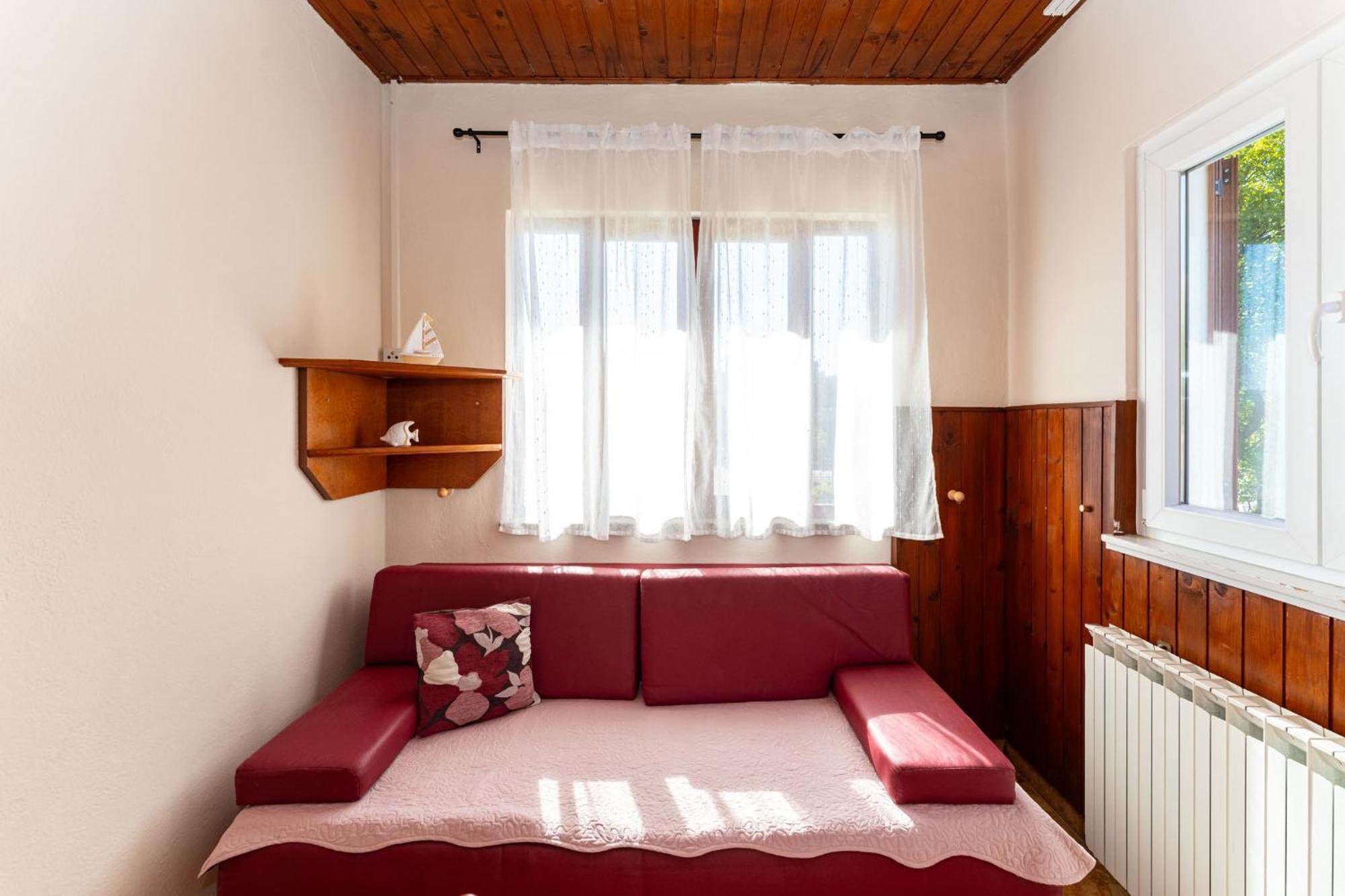 Apartment Adriana *