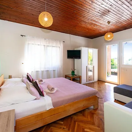Apartments Adriana Starigrad Paklenica Room photo