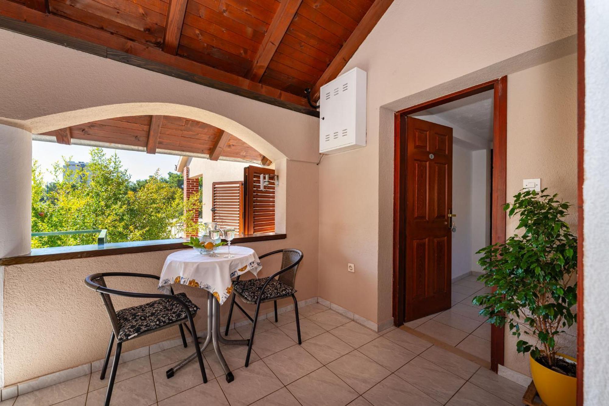 Apartament Adriana *